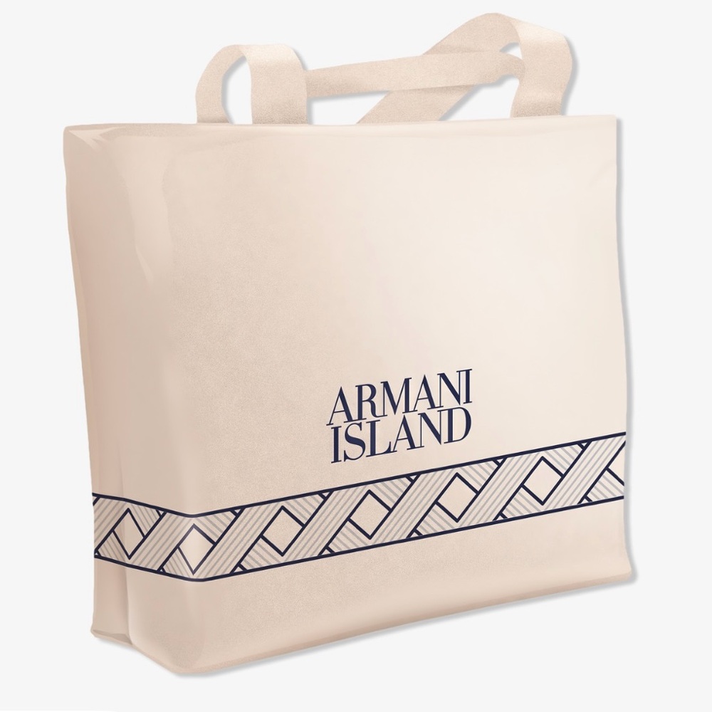 Giorgio Armani Island beach bag (NIB)